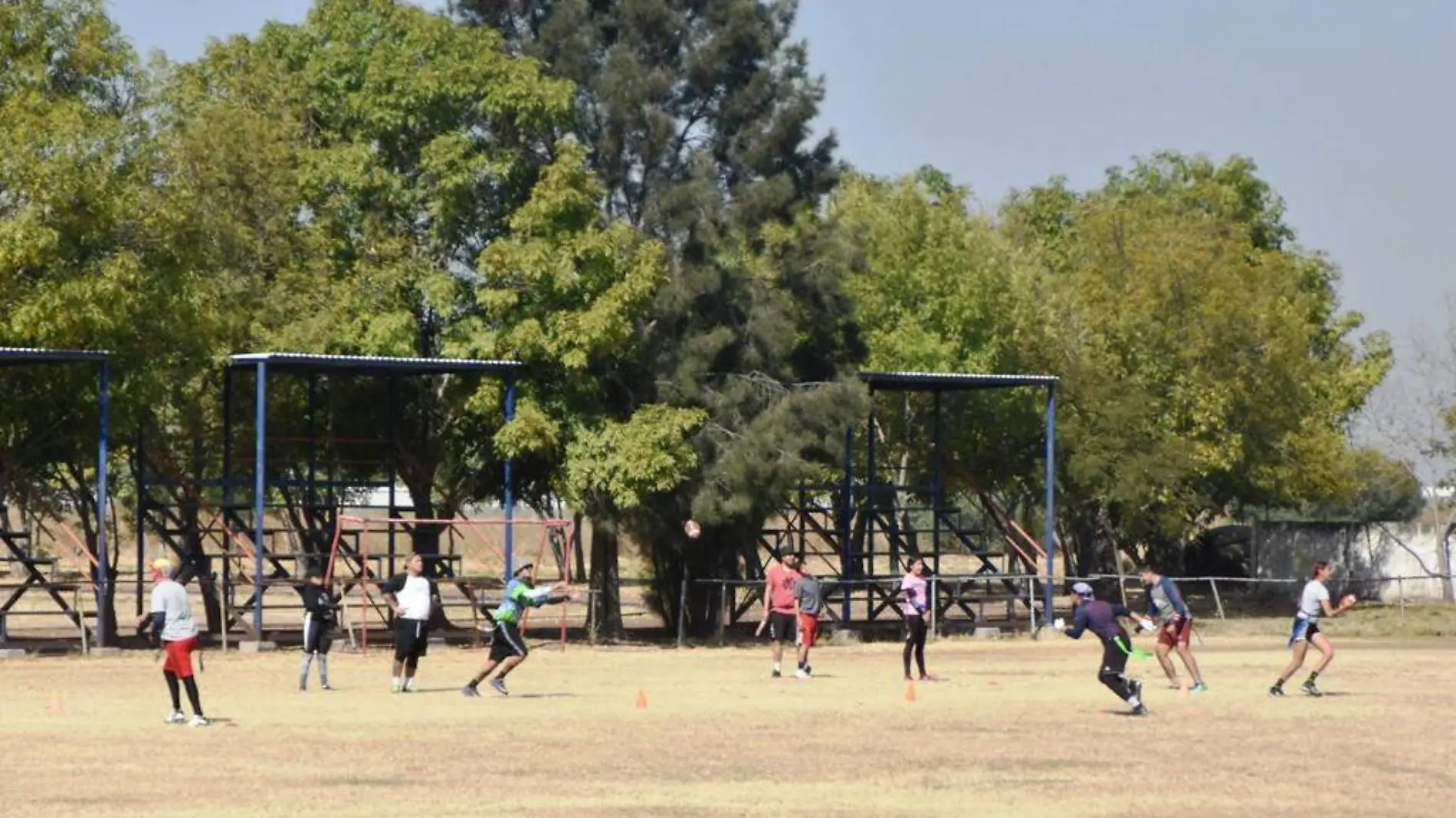 COMIENZAN A USAR LA UNIDAD DEPORTIVA NORTE (1)